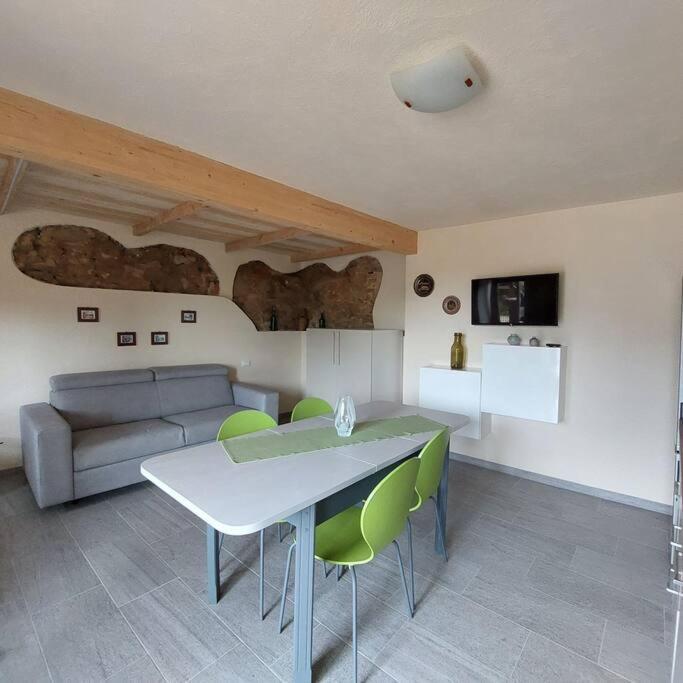 Istanti - Rosmarino Apartment Costigliole Saluzzo ภายนอก รูปภาพ